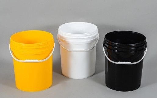 Baldes de plástico branco sem BPA de 5 litros com tampa para pó químico