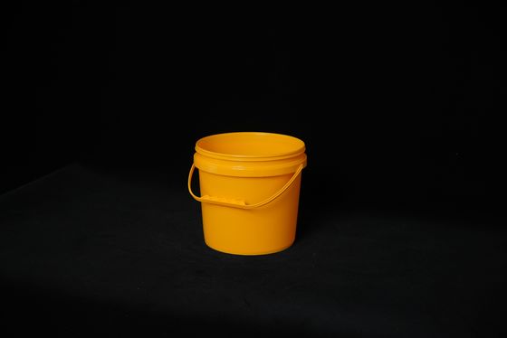 Baldes de plástico reutilizáveis livres de BPA com alça para armazenamento de alimentos ou tintas